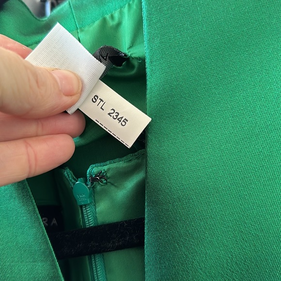 BEAUTIFUL Frascara Couture Dress with matching Jacket - Picture 10 of 11